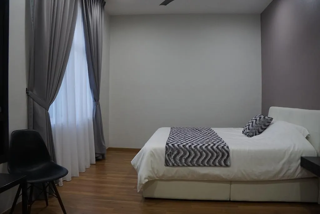באטו פרינג'י Shamrock Boutique Villa - Stay For 12 Person באטו פרינג'י